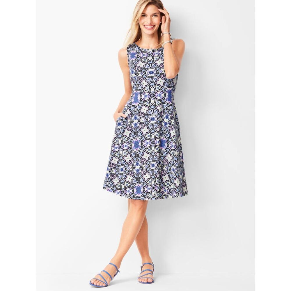 Talbots Plus Edie Knit Fit & Flare Medallion Dress 1X Zip Back Pockets Cotton